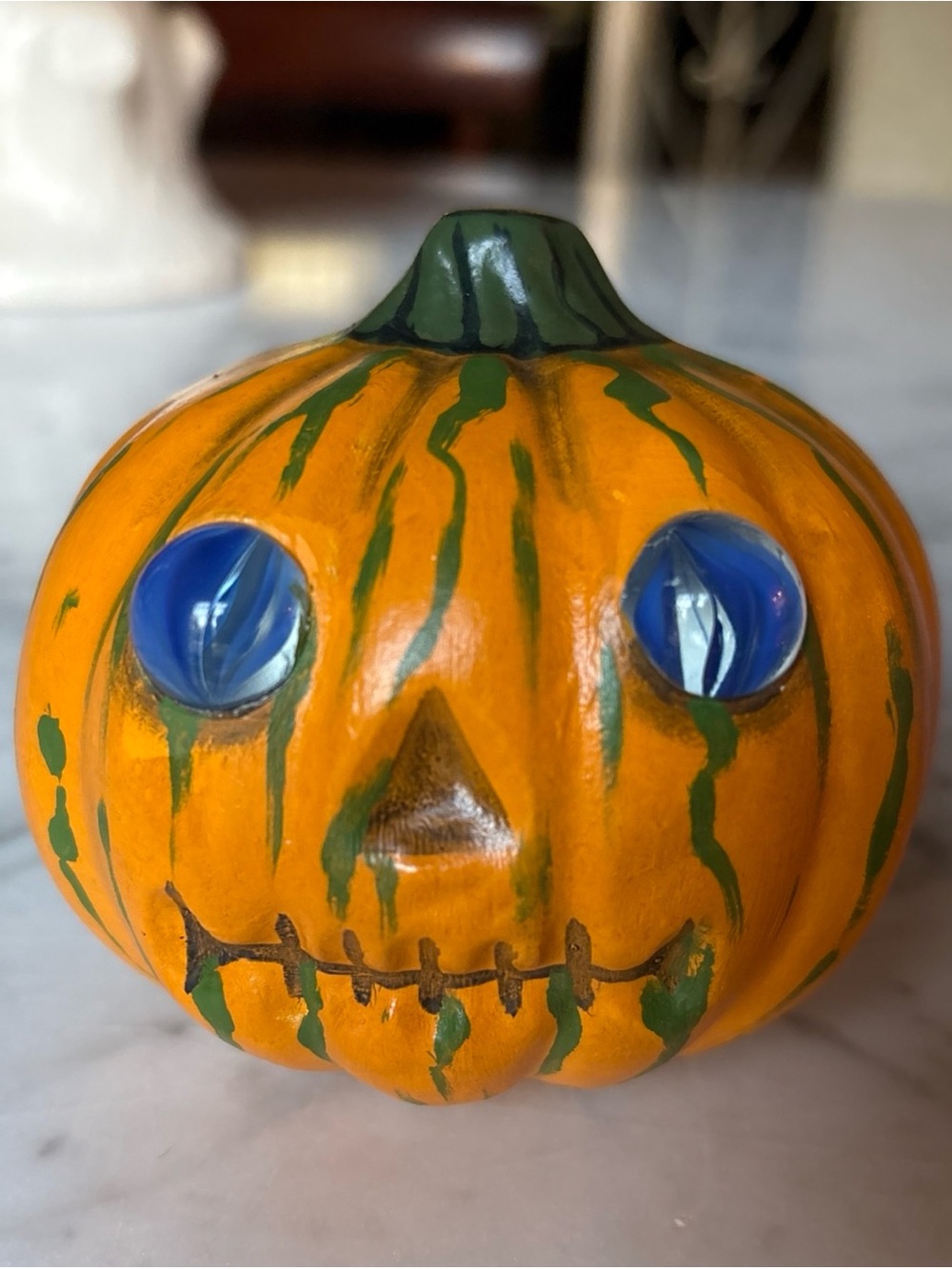 Vaillancourt 2022 First Issue Little Boo Pumpkin No. 10